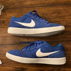 Nike SB force 58